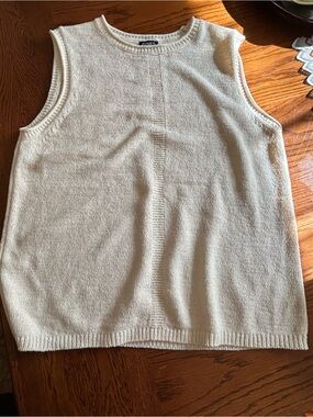 Jones New York Cream Sleeveless Knit Shell